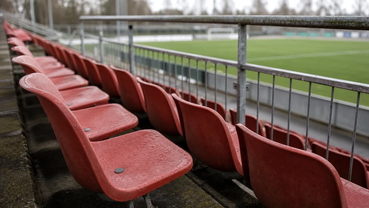 Sex ändringar i det definitiva Eredivisie-schemat